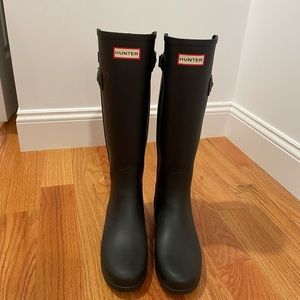 Hunter boots size 7